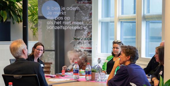 Zakelijk event met banner
