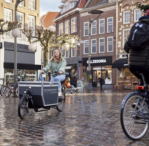 Foto bedrijfsbakfiets voor artikel zero-emissie zones