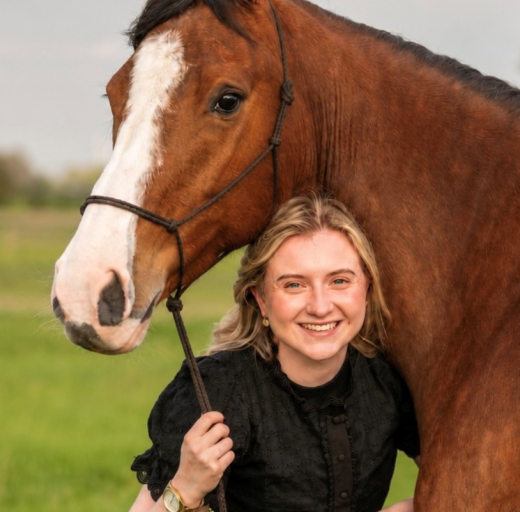 Quinty met haar paard Matsjo