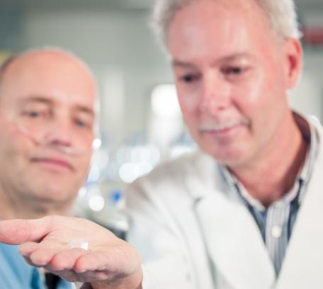 Onderzoekers in lab
