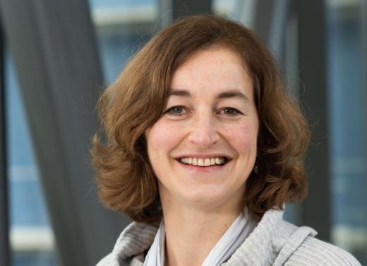 Prof.dr. Hermelijn Smits